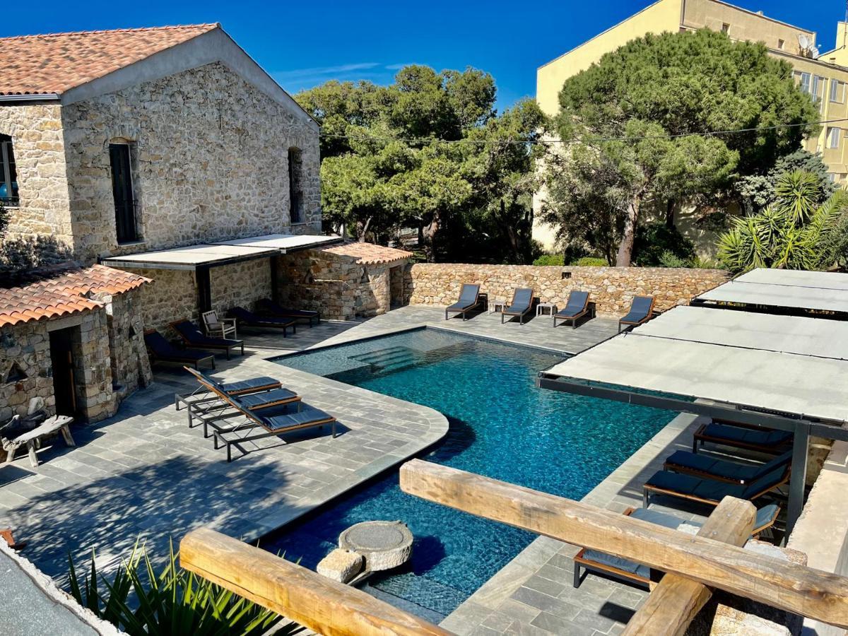 Hotel Casa Rossa & Spa LʼÎle-Rousse Exteriör bild