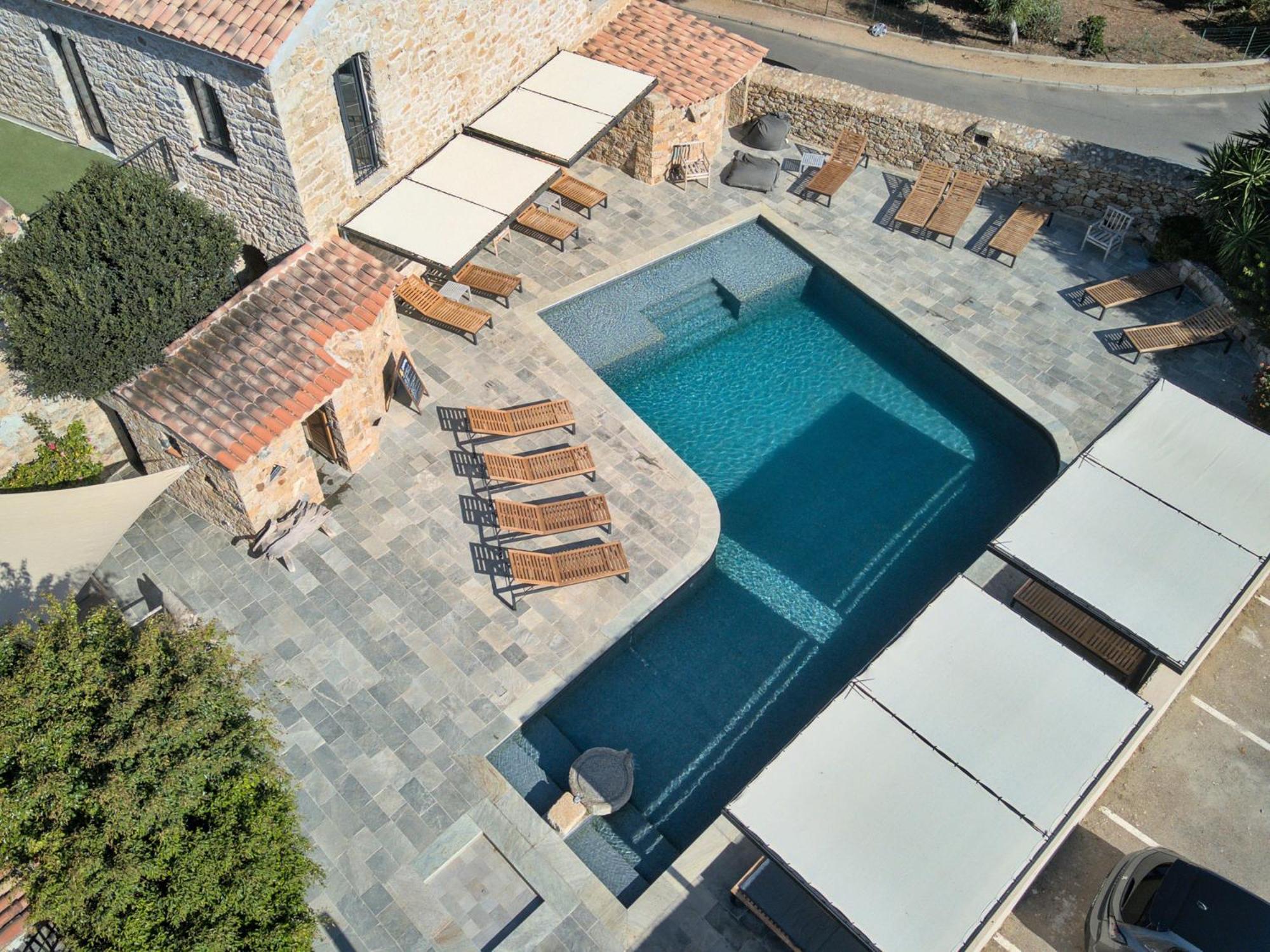 Hotel Casa Rossa & Spa LʼÎle-Rousse Exteriör bild